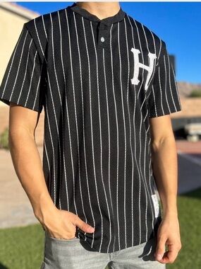 HUF Worldwide Jersey Men’s XL Black Baseball Pinstriped Henley Mesh Top Shirt